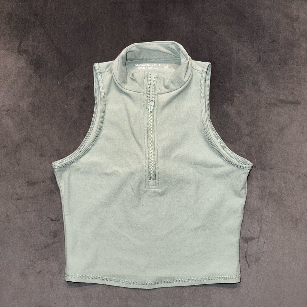 Low Crop Top from Abercrombie & Fitch, worn once!
